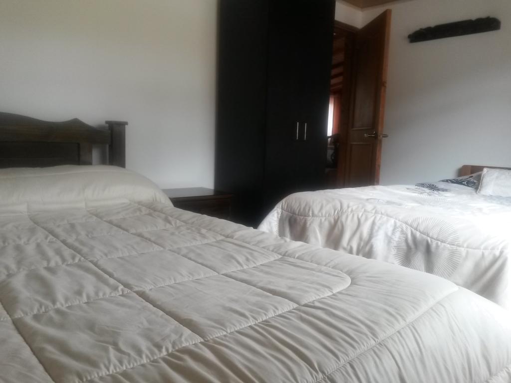 Hospedaje El Mirador Iza Ngoại thất bức ảnh