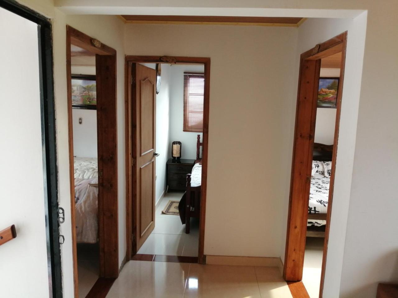 Hospedaje El Mirador Iza Ngoại thất bức ảnh